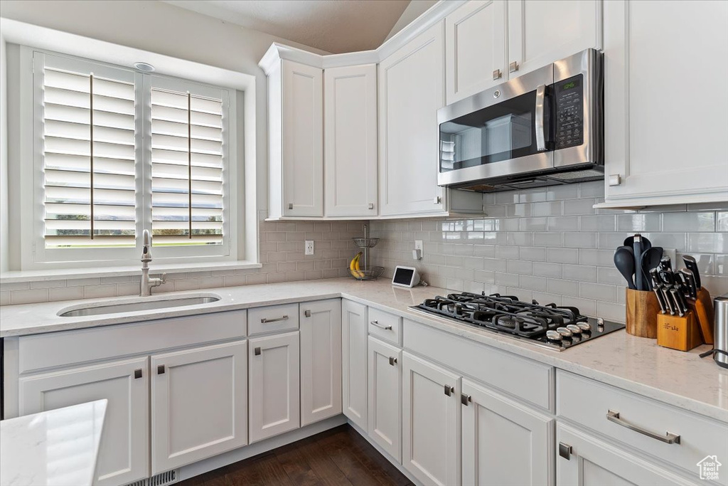 947 S HONEYSUCKLE WAY Fruit Heights, UT 84037