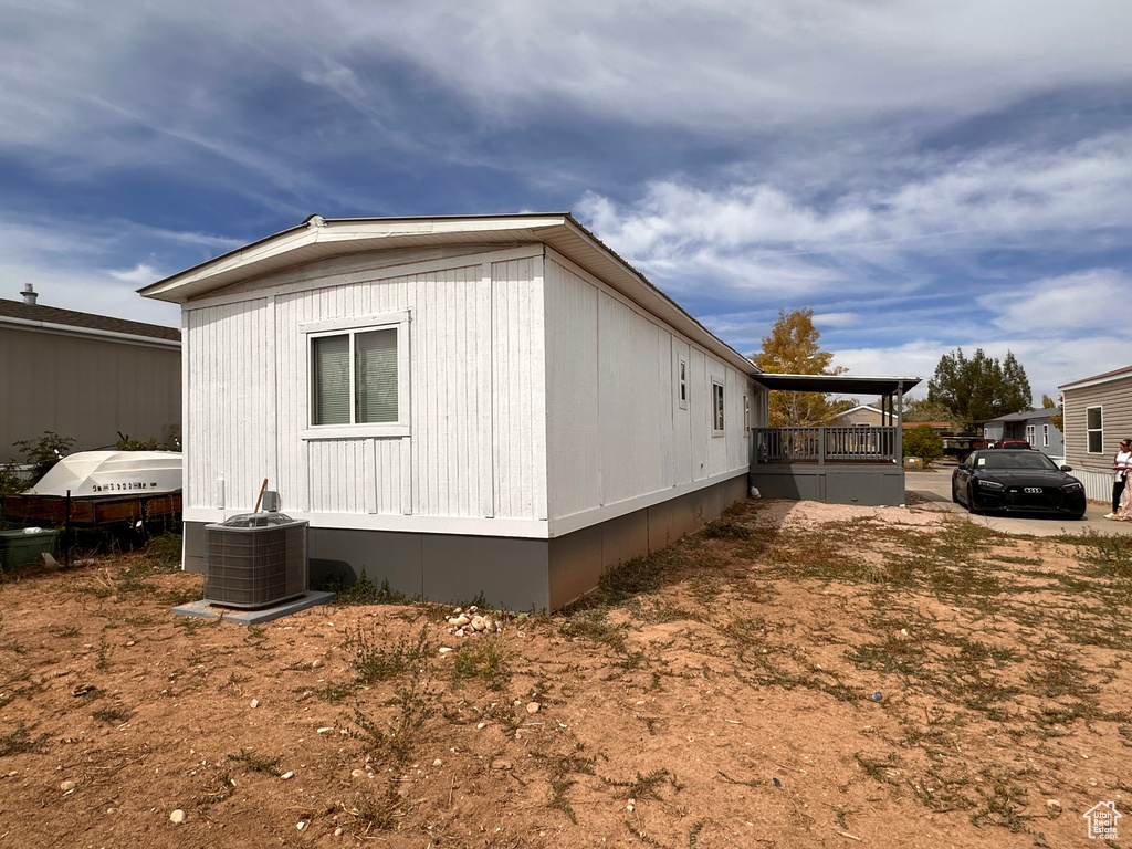 Photo 4 for MLS #2117322 at 150 E 750 North #109