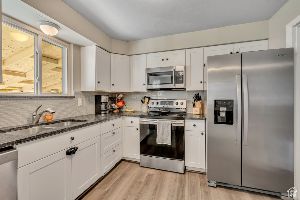 Photo 5 for MLS #2117331 at 17 W Plum St