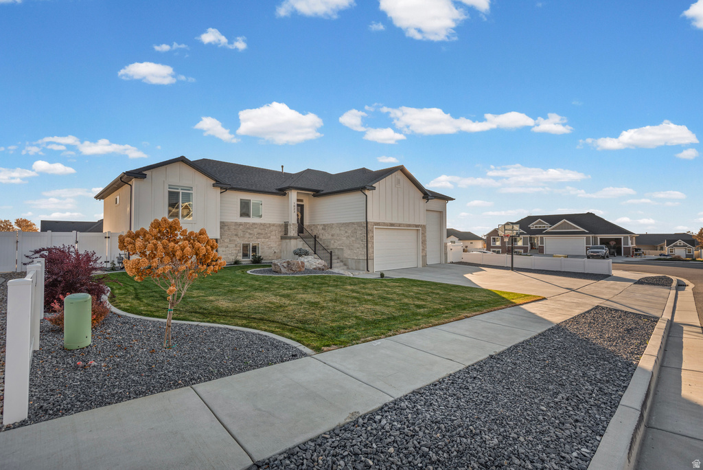 1023 W 3350 N Pleasant View, UT 84414