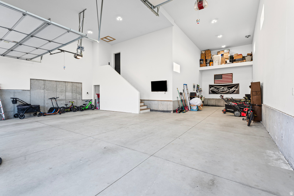 1023 W 3350 N Pleasant View, UT 84414