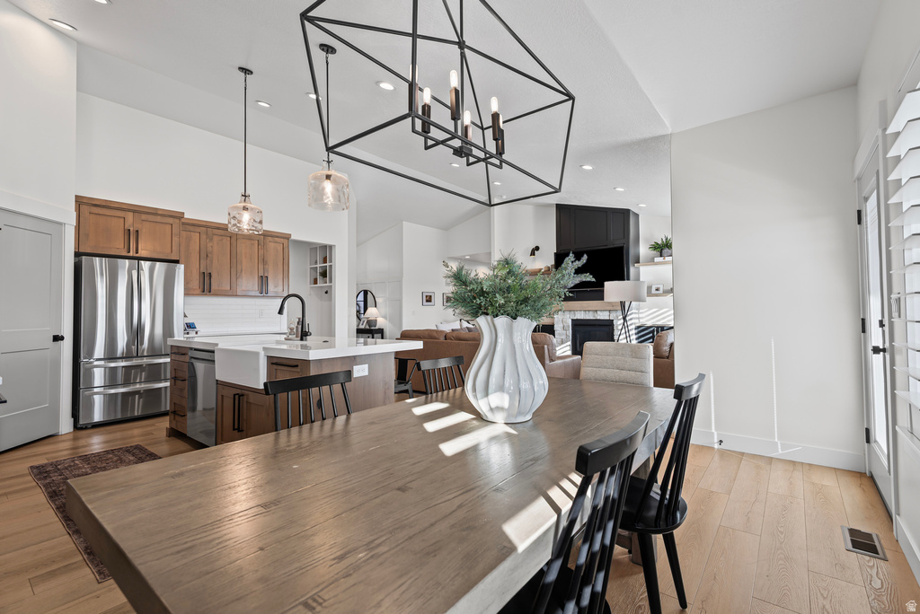 1023 W 3350 N Pleasant View, UT 84414