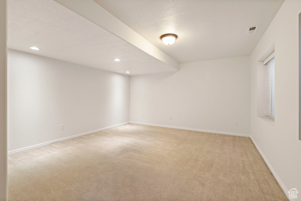 369 W 2730 N Lehi, UT 84043