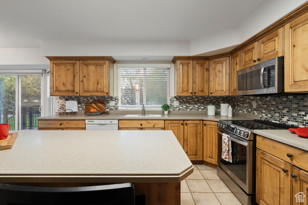 369 W 2730 N Lehi, UT 84043