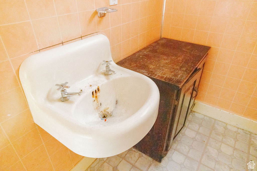 Photo 24 for MLS #2117335 at 141 W 100 North