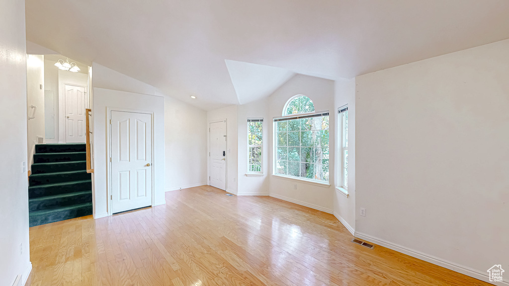 Photo 4 for MLS #2117337 at 265 S 2370 West