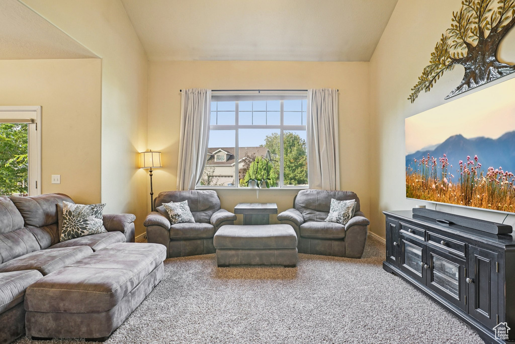 Photo 5 for MLS #2117338 at 2218 W Mackay Ln