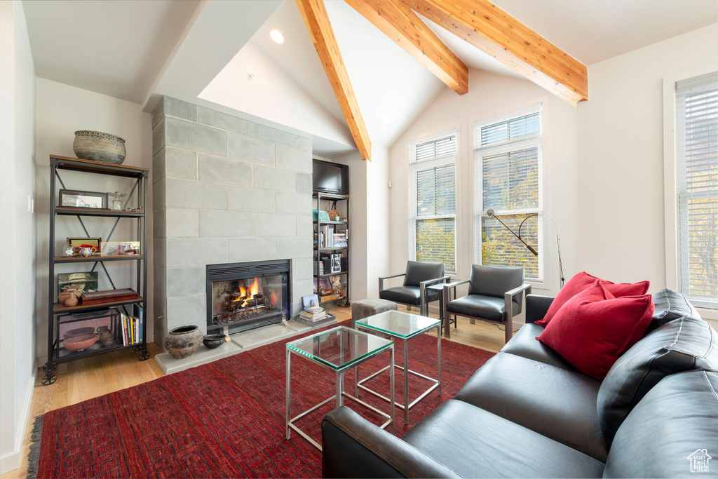 Photo 4 for MLS #2117354 at 156 Sandridge Ave
