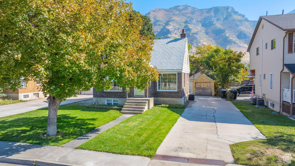 Photo 2 for MLS #2117360 at 96 N 700 East