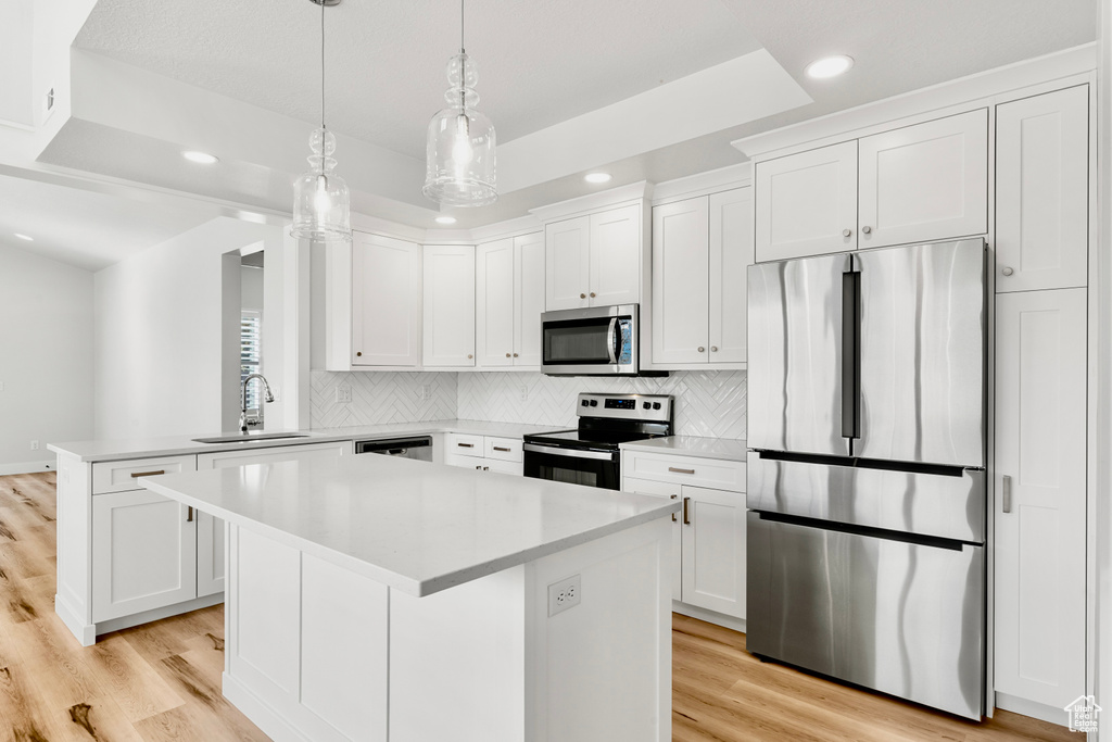 Photo 7 for MLS #2117363 at 1429 W Lincoln Way