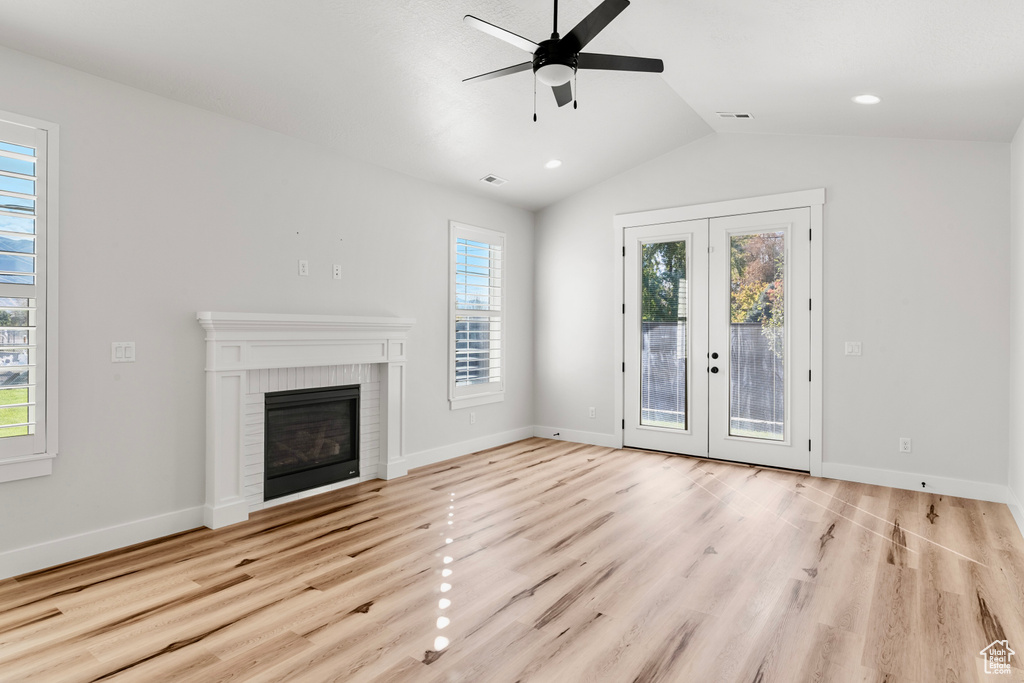 Photo 13 for MLS #2117363 at 1429 W Lincoln Way