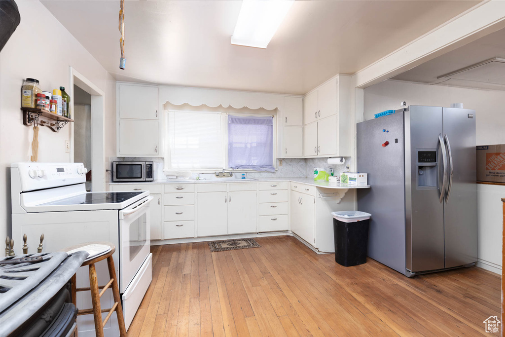 Photo 16 for MLS #2117366 at 321 S 200 East