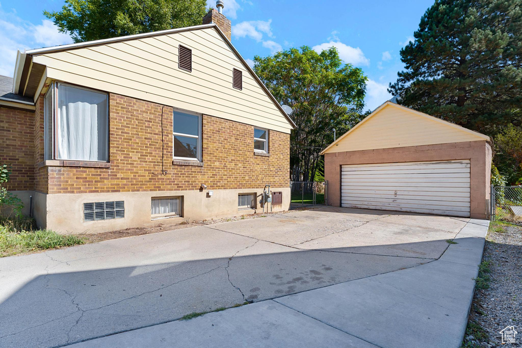 Photo 21 for MLS #2117368 at 100 N 700 East