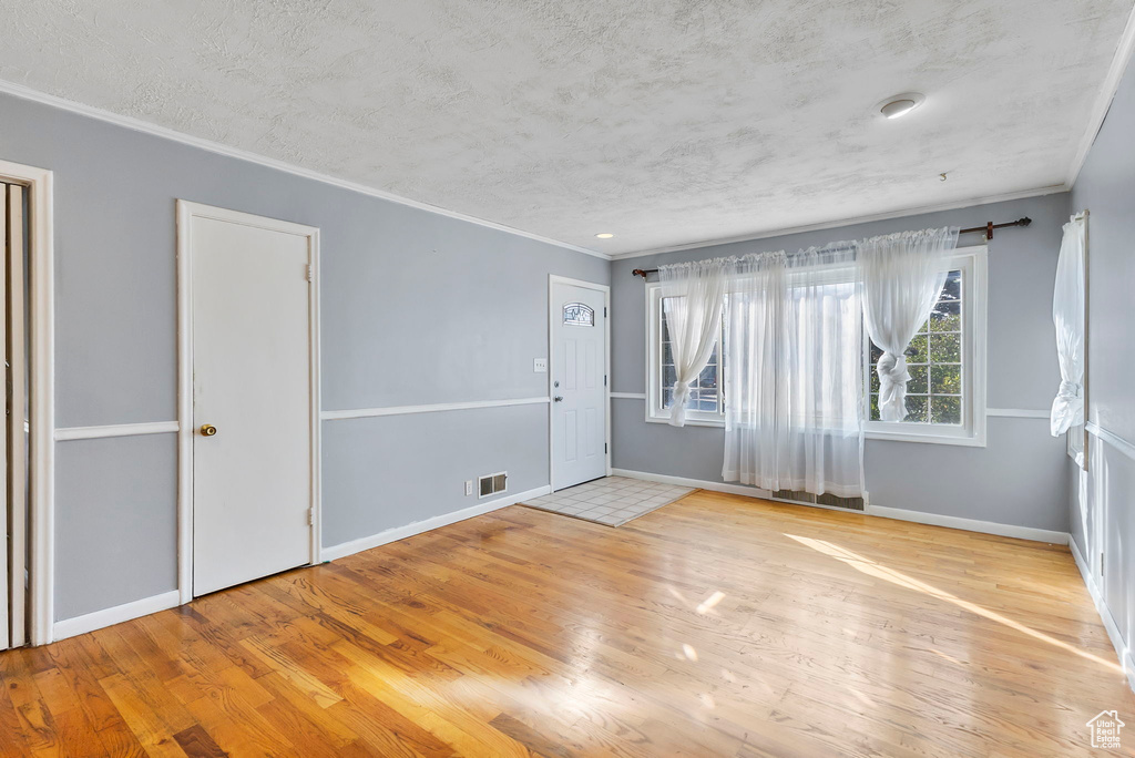 Photo 13 for MLS #2117373 at 56 W 6025 South