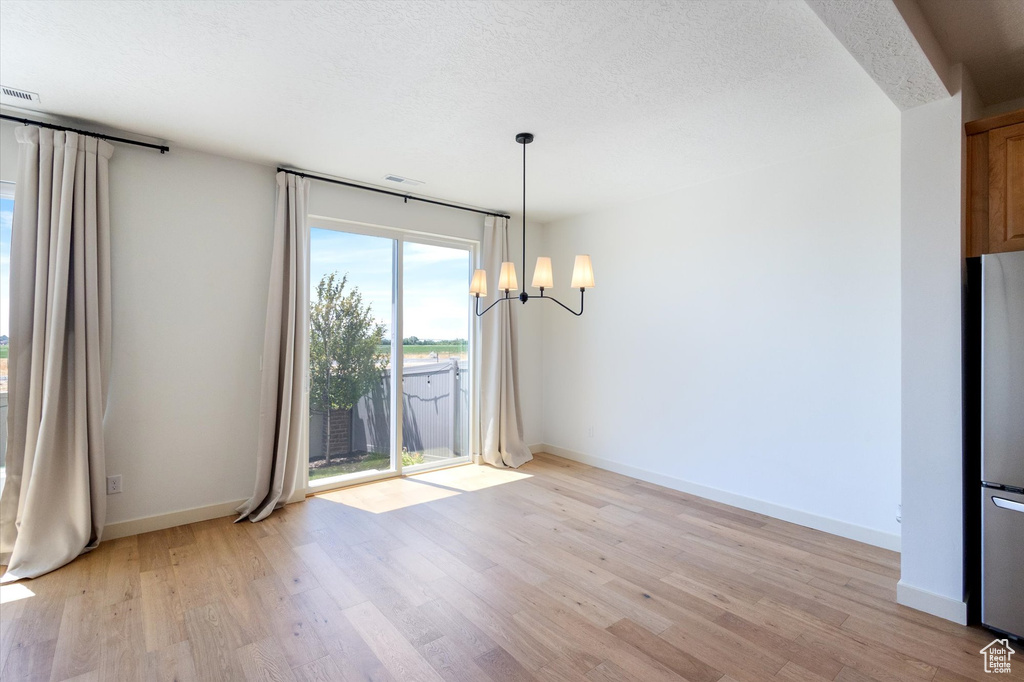Photo 7 for MLS #2117376 at 4985 W Willowbank Dr