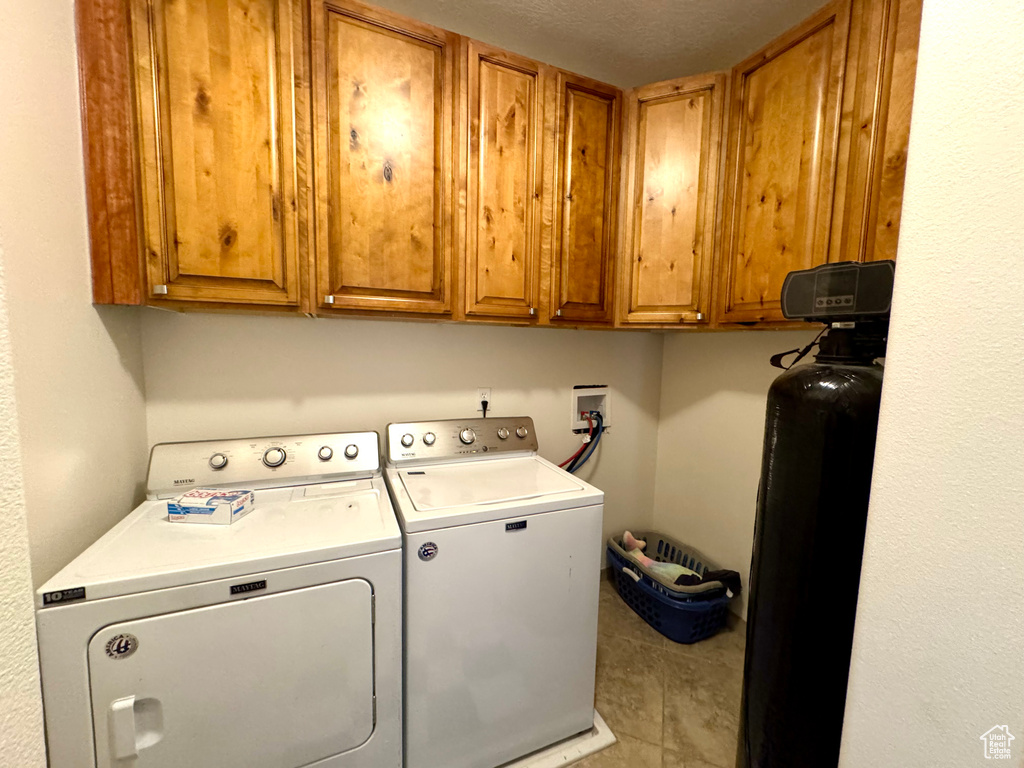 Photo 19 for MLS #2117383 at 11776 S Grandville Ave  #112