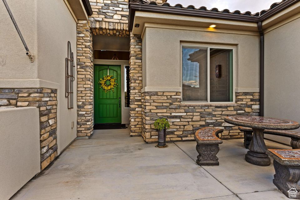 Photo 43 for MLS #2117395 at 2860 W Cliffhanger Dr