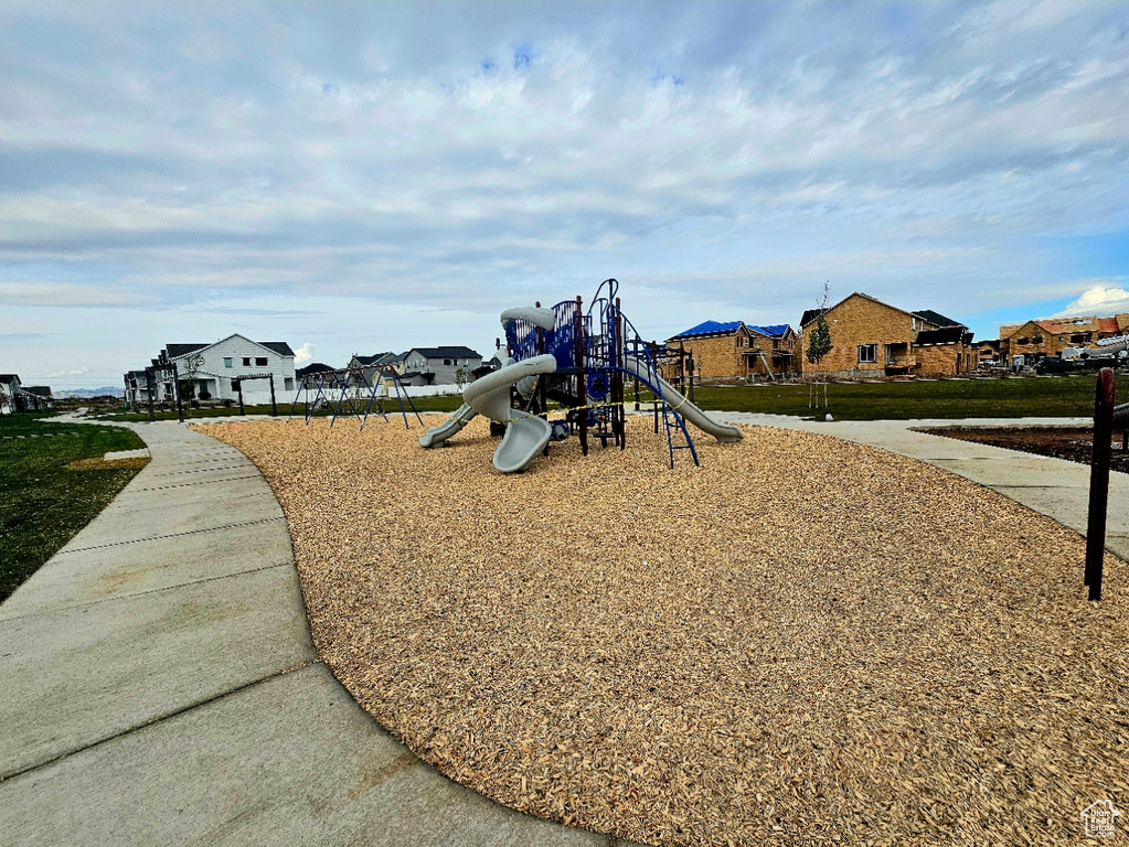 Photo 28 for MLS #2117401 at 2840 W 2720 North #77