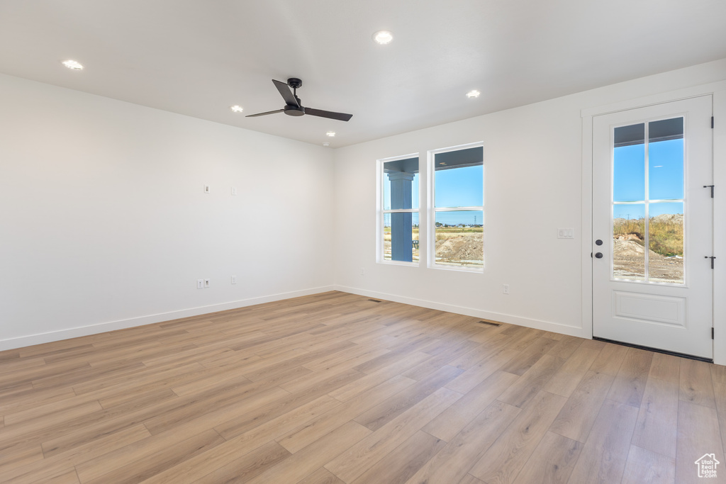 Photo 9 for MLS #2117401 at 2840 W 2720 North #77