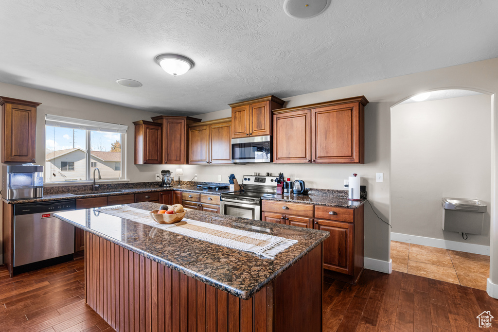 786 S 1430 W Lehi, UT 84043