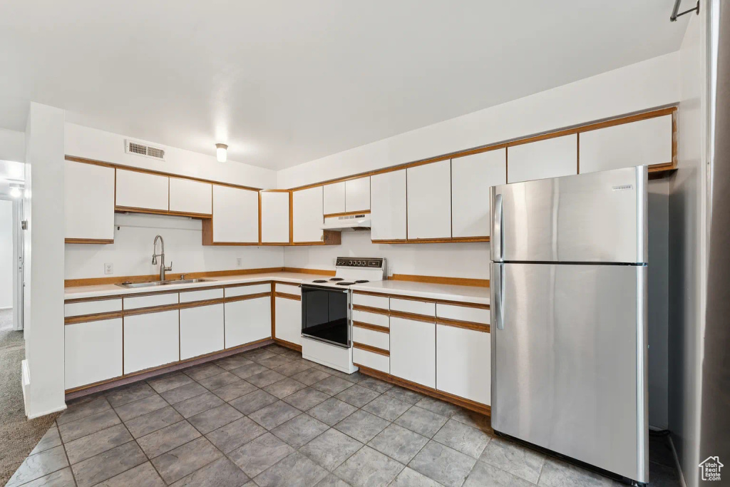 Photo 8 for MLS #2117412 at 438 N Center St #208