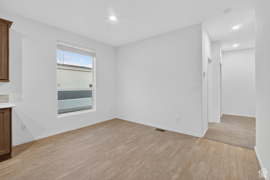 Photo 15 for MLS #2117415 at 1700 W 2700 North #113