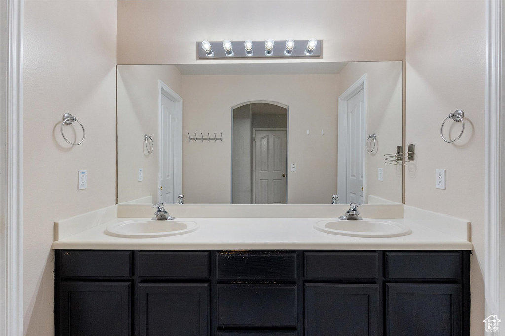 Photo 10 for MLS #2117419 at 7138 S Brittany Town Dr