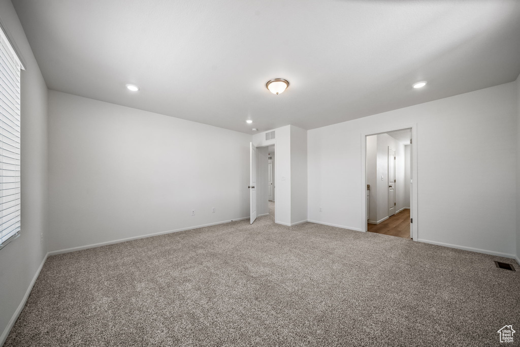 Photo 6 for MLS #2117421 at 134 N Bear River Rd #133