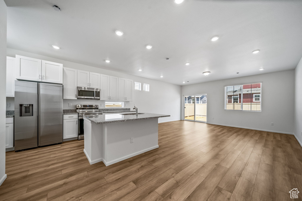 Photo 3 for MLS #2117421 at 134 N Bear River Rd #133