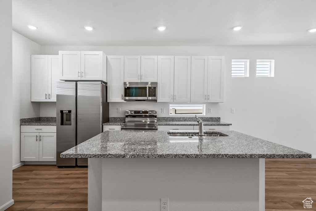 Photo 4 for MLS #2117421 at 134 N Bear River Rd #133