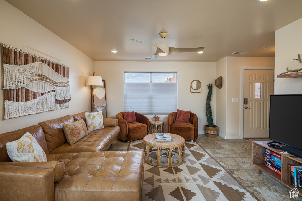 Photo 7 for MLS #2117422 at 3853 S Red Valley Cir #17-A4