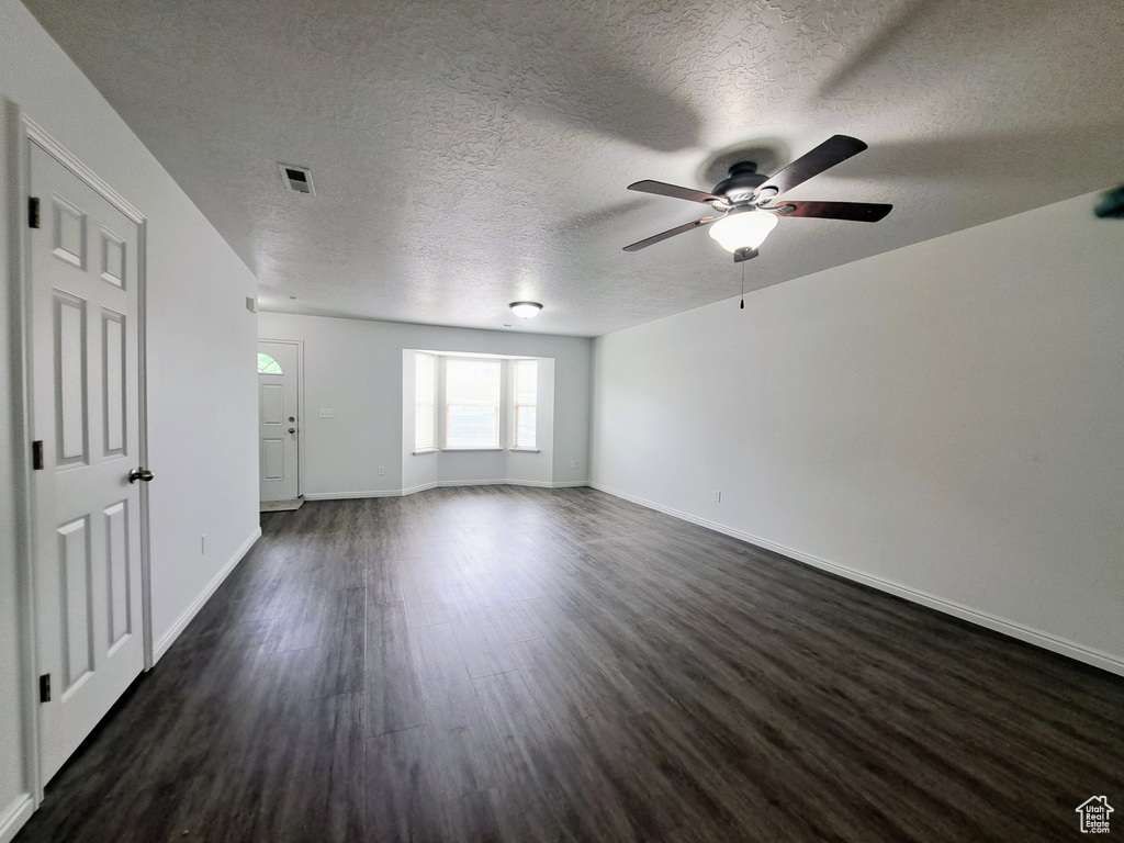 Photo 3 for MLS #2117425 at 1828 W Cobblestone
