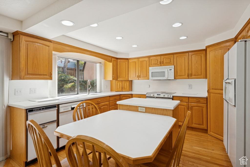 Photo 11 for MLS #2117432 at 2366 E Cinnabar Ln