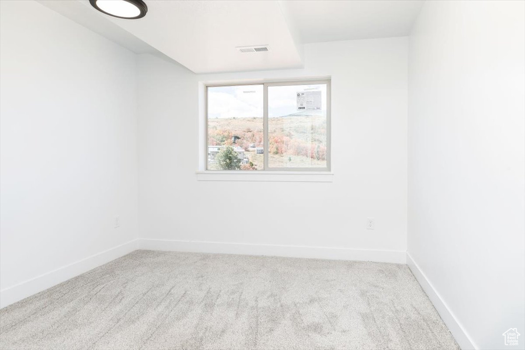 Photo 31 for MLS #2117434 at 1040 N Broad Rd