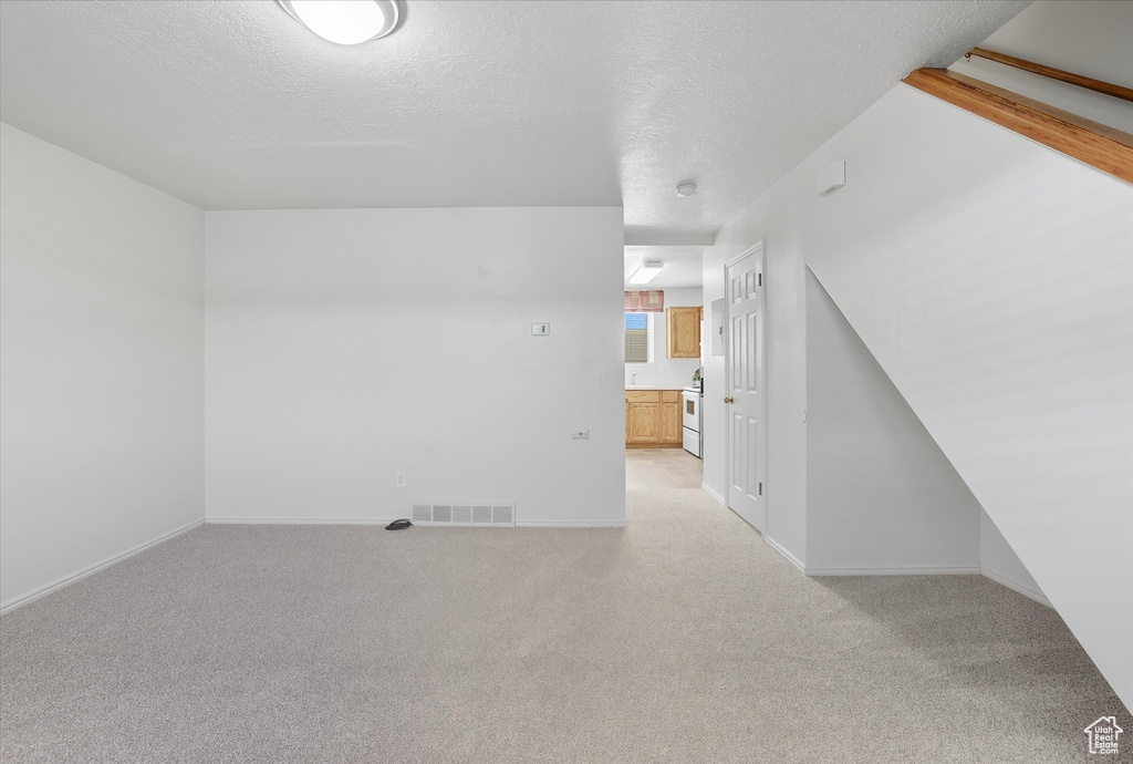 Photo 5 for MLS #2117436 at 1242 S 950 East #17