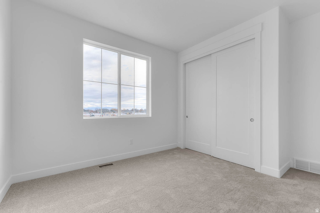 2355 S 1230 Syracuse, UT 84075