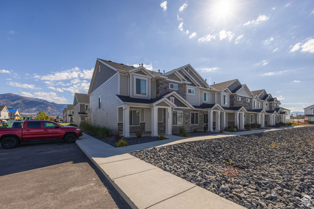 Photo 2 for MLS #2117446 at 2237 S 1150 West #39