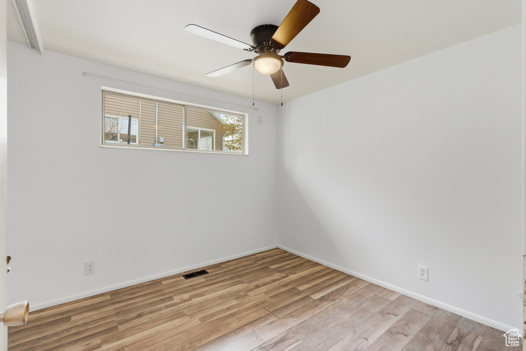 Photo 14 for MLS #2117454 at 1156 E Serpentine Way