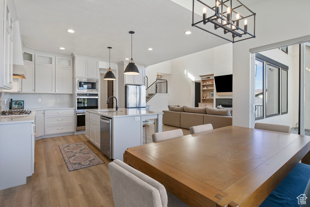 Photo 11 for MLS #2117455 at 1094 W 1425 North