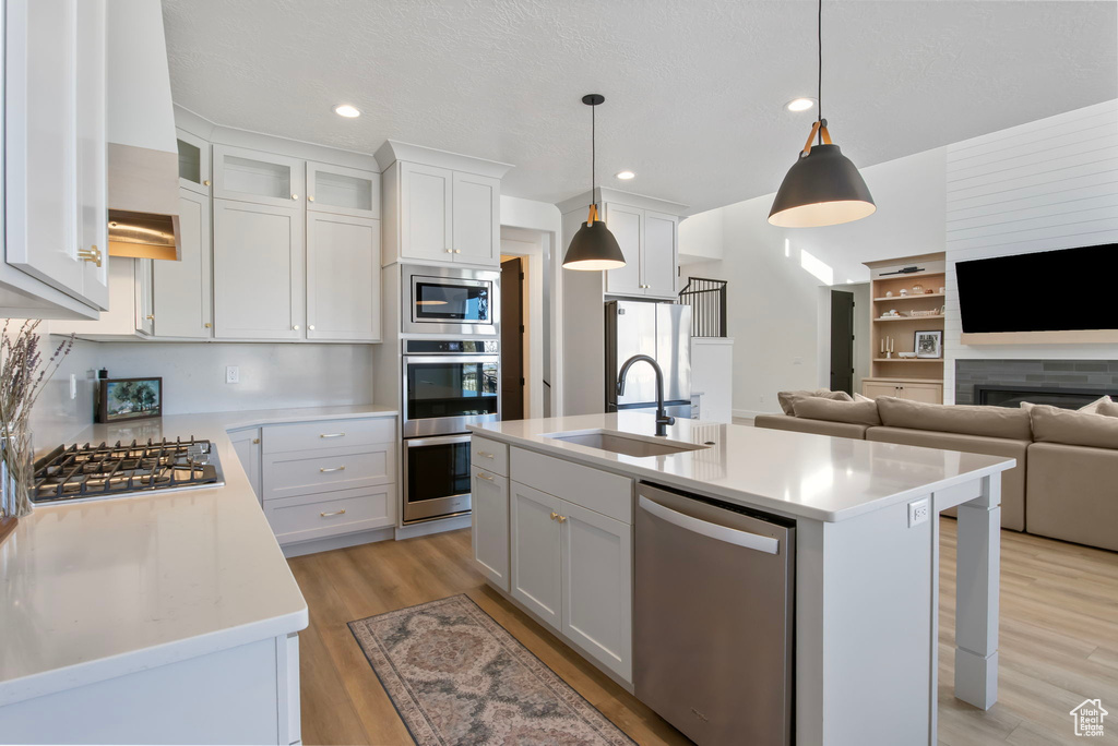 Photo 9 for MLS #2117455 at 1094 W 1425 North