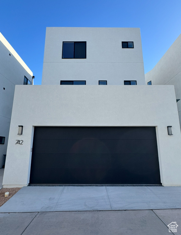 Photo 36 for MLS #2117463 at 723 W Sapphire Ln