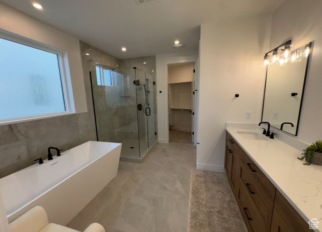 Photo 19 for MLS #2117463 at 723 W Sapphire Ln