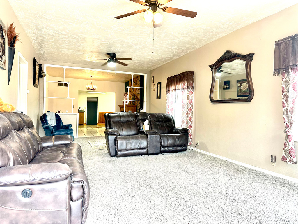 439 E 400 S Vernal, UT 84078