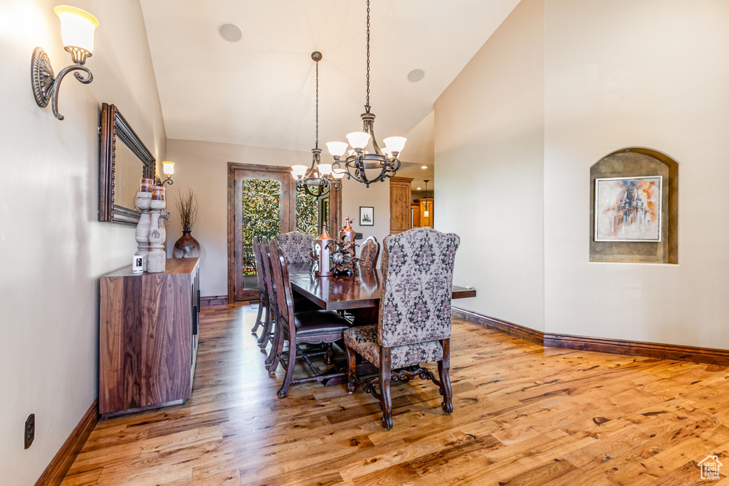 Photo 7 for MLS #2117466 at 3357 E Glacier Ln