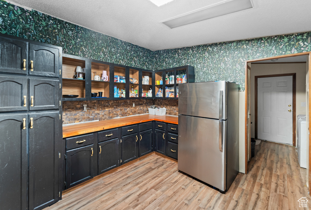 Photo 4 for MLS #2117467 at 1450 N Washington Blvd #140