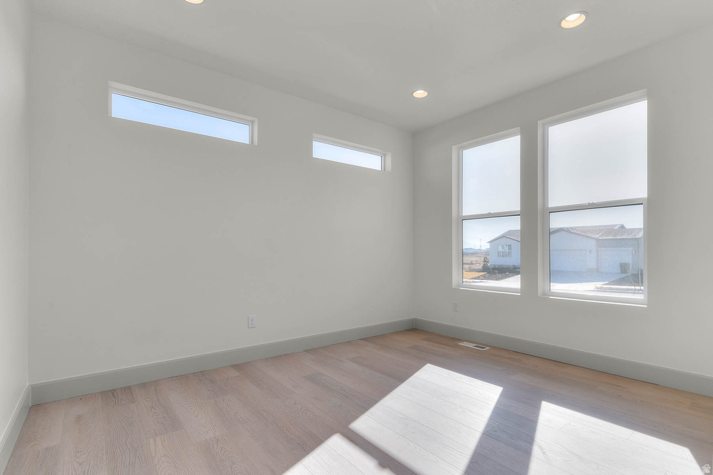 562 W COYOTE RIDGE RD Grantsville, UT 84029