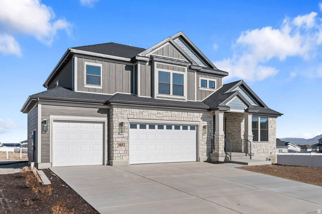 562 W COYOTE RIDGE RD Grantsville, UT 84029