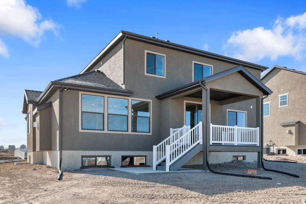 562 W COYOTE RIDGE RD Grantsville, UT 84029