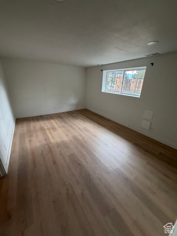 Photo 16 for MLS #2117476 at 2016 W Hewwood Cir