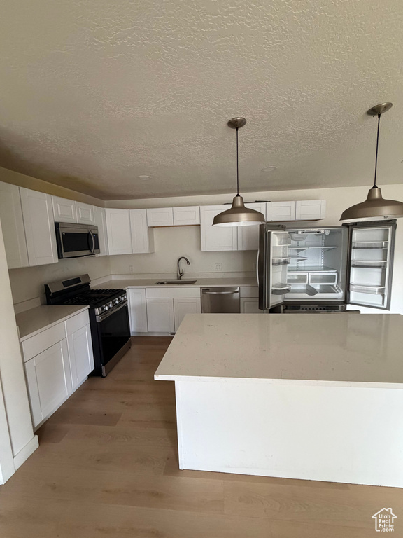 Photo 9 for MLS #2117476 at 2016 W Hewwood Cir